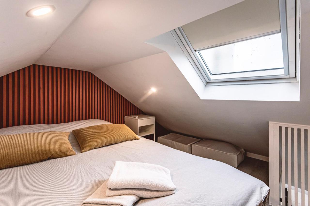Le Coquet Logement Climatise Face A La Cathedrale - 3G ランス エクステリア 写真