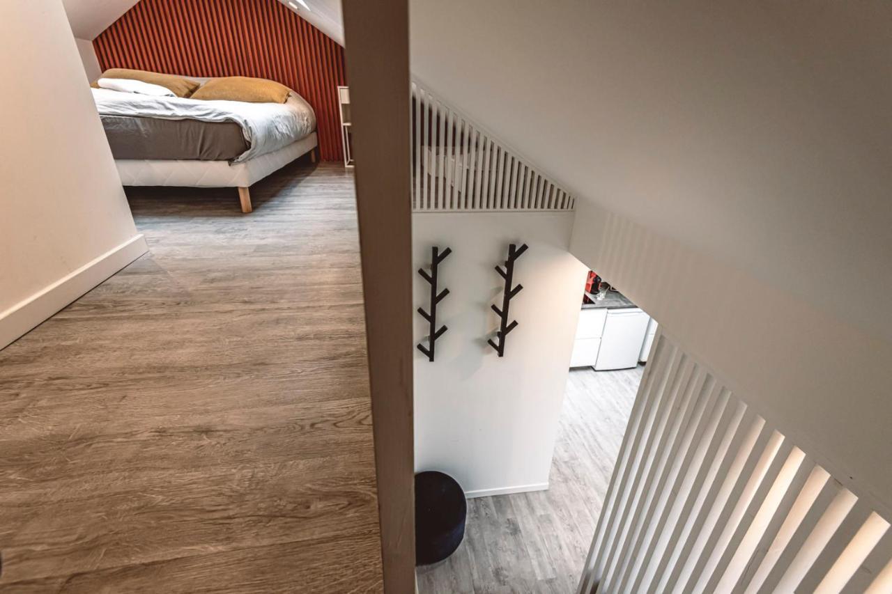 Le Coquet Logement Climatise Face A La Cathedrale - 3G ランス エクステリア 写真