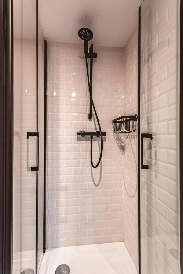 Le Coquet Logement Climatise Face A La Cathedrale - 3G ランス エクステリア 写真