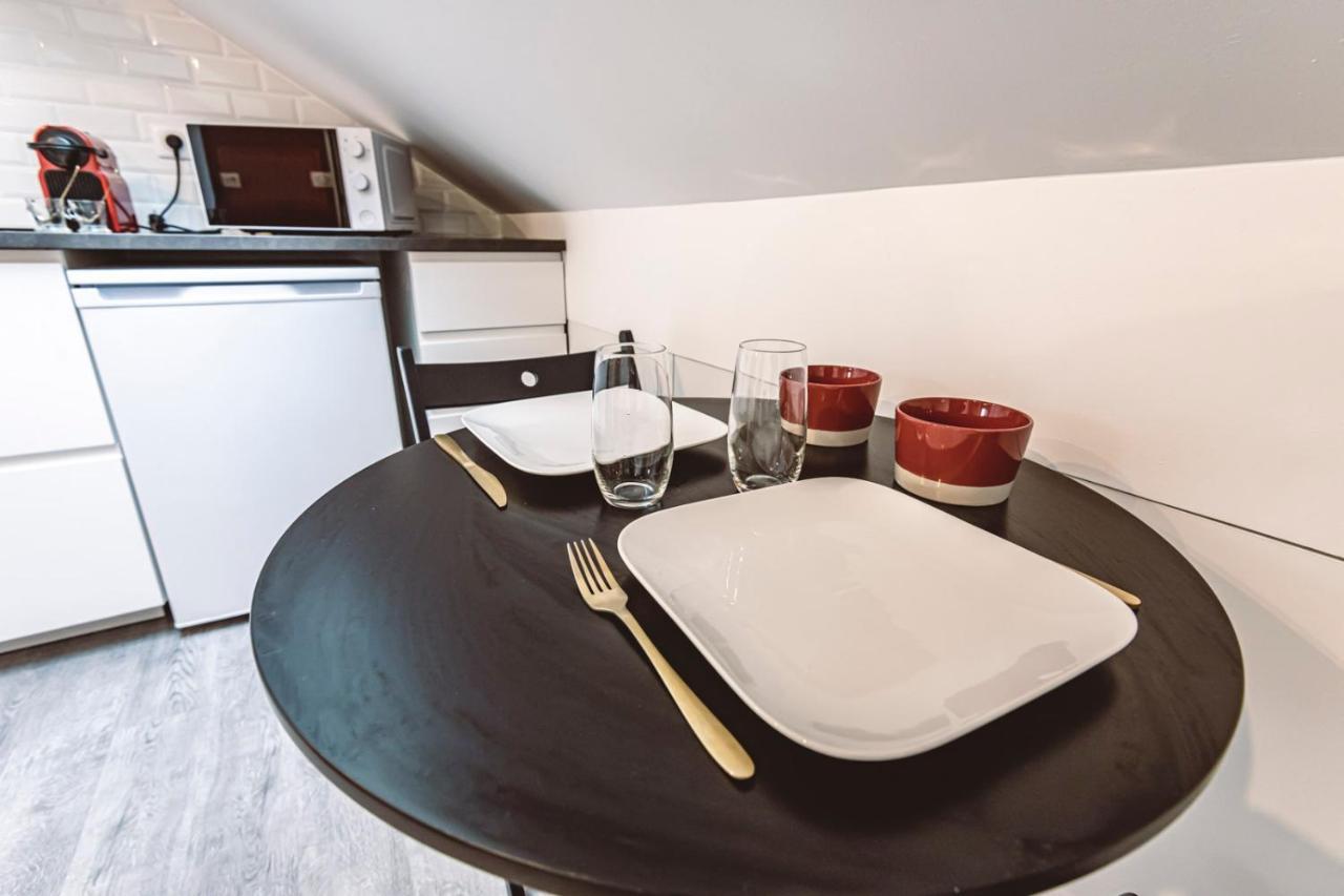 Le Coquet Logement Climatise Face A La Cathedrale - 3G ランス エクステリア 写真