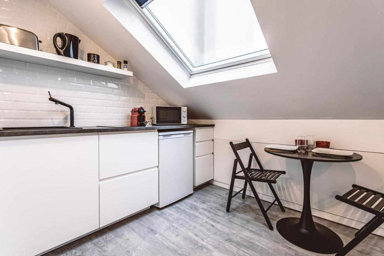 Le Coquet Logement Climatise Face A La Cathedrale - 3G ランス エクステリア 写真